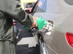 Todos los días se va ajustando el precio de la gasolina en todo el país. EL INFORMADOR/Archivo