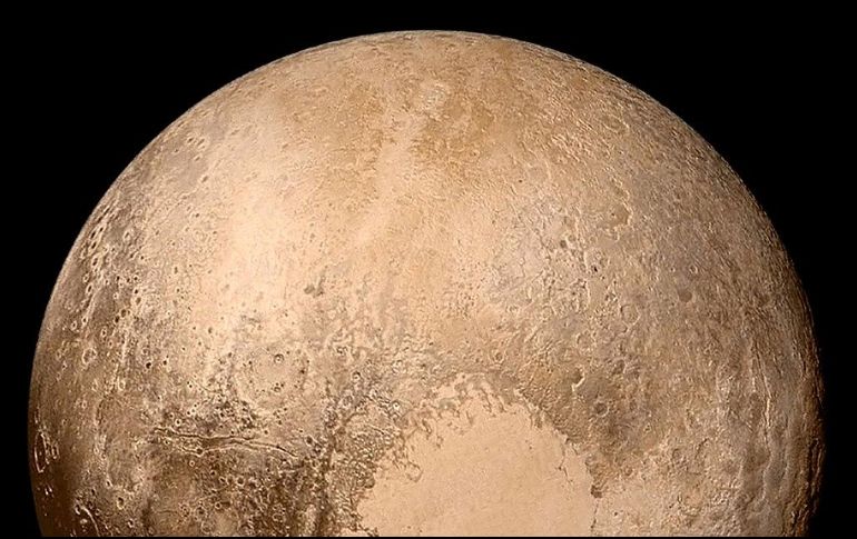 La neblina en Plutón es el resultado de reacciones químicas en las capas más elevadas de la atmósfera. NASA / Johns Hopkins University