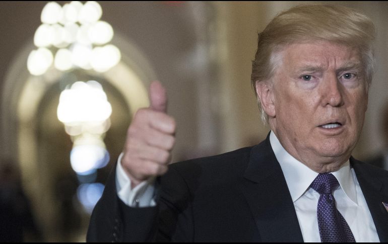 La popularidad más alta de Donald Trump en encuestas fue de 49 por ciento en febrero pasado. AFP / ARCHIVO