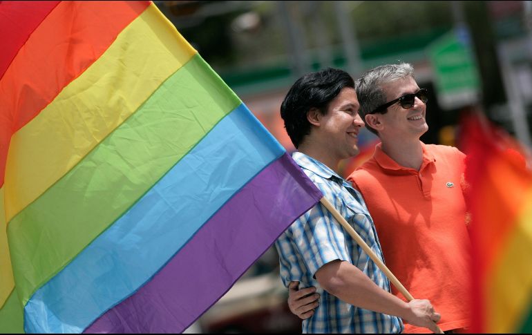 El pasado 9 de noviembre la CNDH notificó al IMSS una recomendación por negar pensión a tres concubinarios gays. EFE/ARCHIVO