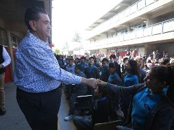 Ayón señaló que el municipio que más aulas provisionales tenía de la ZMG era Tlajomulco, después Zapopan y Tonalá.