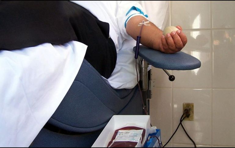 El titular de la Secretaría de Salud exhorta a trabajadores de SSJ, para que acudan a donar sangre de forma altruista. EL INFORMADOR / ARCHIVO