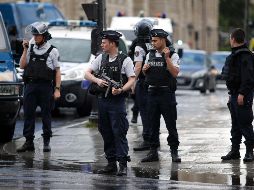 Tras escuchar varios disparos, vecinos llamaron al número de emergencias; cuando los agentes llegaron, encontraron al policía muerto en el interior de un coche. AP/ARCHIVO