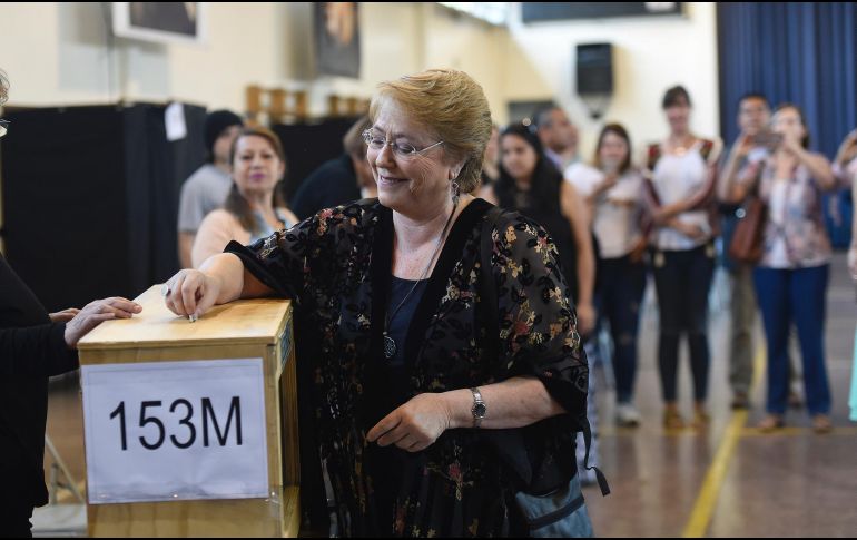 Las autoridades indican que el proceso electoral, al que están convocados unos 14.3 millones de chilenos, se desarrolla con normalidad. NTX/ESPECIAL