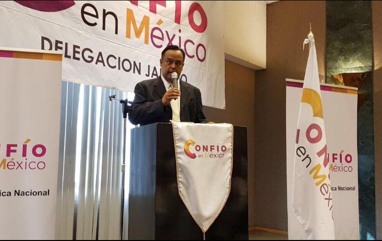 Para ser candidato, deberá juntar alrededor de 58 mil firmas en todo Jalisco. FACEBOOK/Confío en México