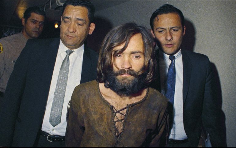 Ahora, se practicará una autopsia al cuerpo de Manson, pero lo que ocurrirá después no estuvo claro de inmediato. AP/ARCHIVO