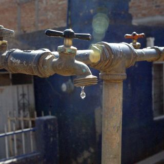 Oblatos, la colonia más multada por SIAPA