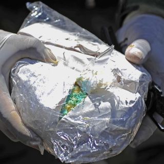 Policías franceses incautan una tonelada de cocaína tras redada