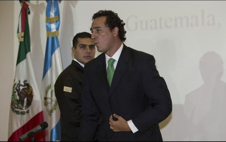 Alberto Elías Betrán quedó a cargo de la PGR tras la renuncia de Raúl Cervantes; él fue quien ordenó el despido de Santiago Nieto. AP / ARCHIVO