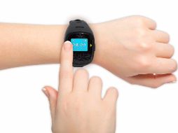 El reloj celular está disponible en 200 puntos de venta y tiendas en línea. FACEBOOK/WatchUKids