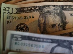 De acuerdo con el Banco de México, el tipo de cambio es de 18.7400 pesos. AFP / ARCHIVO