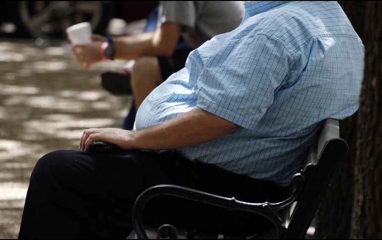 Cada año mueren, como mínimo, 2.8 millones de personas a causa de la obesidad o sobrepeso a nivel mundial. AP / ARCHIVO