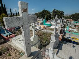 Según comentó el afectado, un día al acudir a visitar los restos de su hijo, encontró la tumba profanada y que el féretro había desaparecido. EL INFORMADOR / ARCHIVO