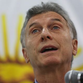 Macri pide investigar explosión de submarino