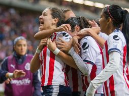 Chivas hace historia convirtiéndose en el primer equipo campeón de la Liga femenil. MEXSPORT / C. de Marchena