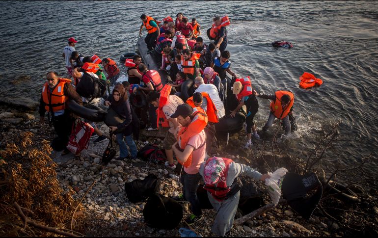 En las últimas veinticuatro horas, la guardia costera griega y la europea han rescatado a 160 personas. AP/ARCHIVO