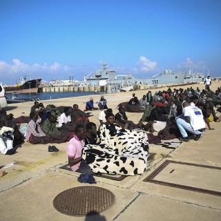 Más de 30 migrantes muertos, frente a las costas de Libia