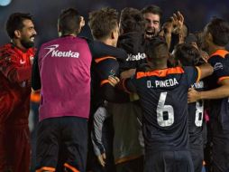 Jugadores de Alebrijes de Oaxaca celebran su pase a la Final del torneo. TWITTER