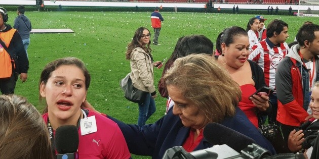 Norma Palafox dedica el t&iacute;tulo a su mam&aacute;