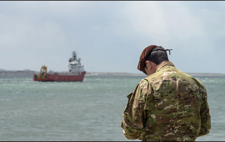 Marino estadounidense en el puerto de Comodoro Rivadavia. Los EU enviaron una cápsula de rescate para apoyar en la búsqueda del submarino ARA San Juan. AFP/P. Villagra