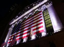 La Bolsa de Valores de Nueva York, en espera de las primeras cifras oficiales de ventas minoristas y los posibles avances de la reforma fiscal en Estados Unidos. AP / ARCHIVO
