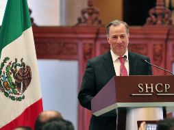 Meade le deseó el mejor de los éxitos al nuevo secretario de Hacienda y Crédito Público, José Antonio González Anaya. NTMX / M. Monroy