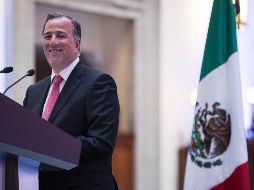 Luego de que Meade se destapara como precandidato oficilalista, de acuerdo con una encuesta, se colocaría en el segundo sitio en las votaciones que, de acuerdo con los sondeados, sería liderada por Andrés Manuel López Obrador. SUN / C. Rogel