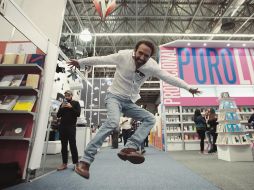 Diversión. Fernando Rivera Calderón en los pasillos de la feria. EL INFORMADOR/F. Atilano