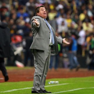 Dejen de decir que al América le ayudan: Miguel Herrera