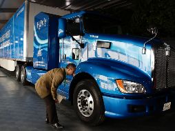 Las exportaciones de automóviles crecieron 11.5 % en el periodo de enero a septiembre de este año, equivalente a 2.2 millones de unidades. AP/J. Hong