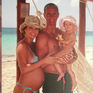 Andrea Legarreta recuerda embarazo con fotografía