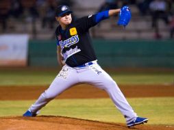 Manuel Flores cargó con la derrota anoche en el estadio stadio Manuel 