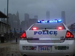 La policía busca al conductor que huyó después de arrollar a cuatro personas. AFP / ARCHIVO