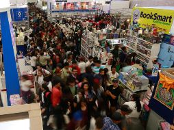 La edición 31 de la Feria Internacional del Libro de Guadalajara reunió a 814 mil 833 visitantes, 140 mil más que el año pasado. EL INFORMADOR / G. Gallo