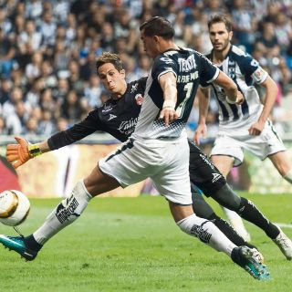 Rayados también llega goleando
