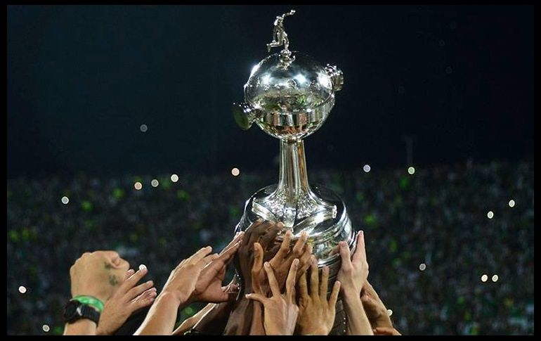 México compitió en la Libertadores entre 1998 y 2016 con destacados resultados, entre ellos los subcampeonatos de Cruz Azul, en el 2001, las Chivas de Guadalajara, en el 2010. FACEBOOK / Conmebol Libertadores Bridgestone