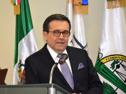 El secretario de economía señaló que “iremos a un esquema de precios internacionales, regido por el dólar y el precio del petróleo”. SUN / E. Vasquez