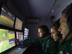 La tecnología se empleó el año pasado para determinar una situación de gol, señalar o no un penalti, decidir una falta o identificar a un infractor. TWITTER / @FIFAcom