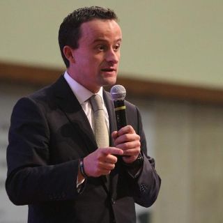 Mikel Arriola podría contender por la Ciudad de México