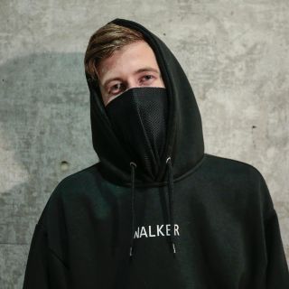 Alan Walker lanza video de "All falls down"