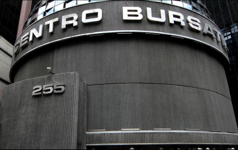 Emisoras Grupo Financiero Banorte, Grupo México, Femsa y Cemex registraron importantes bajas. NTX/ ARCHIVO