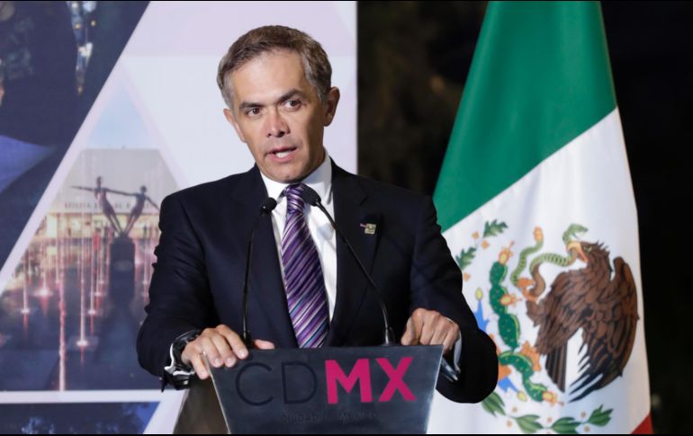 El mandatario de la Ciudad de México recordó que hasta el momento no hay un método de selección del candidato del Frente. SUN / ARCHIVO