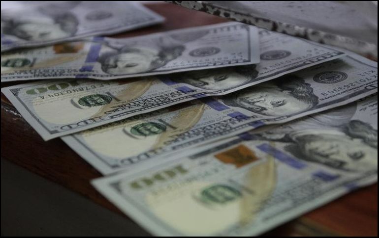 Banco Base prevé que el tipo de cambio oscile entre 18.85 y 19.05 pesos dólar. EL INFORMADOR / ARCHIVO