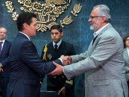 Este viernes el Presidente entregó el Premio Nacional de Derechos Humanos al activista Miguel Álvarez Gándara. TWITTER / @PresidenciaMX