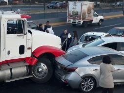 El accidente se registró alrededor de las 18:00 horas frente a Plaza San Isidro. ESPECIAL/Protección Civil de Zapopan