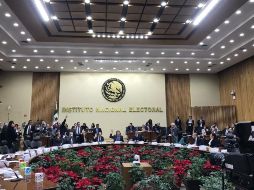 Al momento, solo uno de cada 10 aspirantes han cumplido con la norma de fiscalización. TWITTER/ @INEMexico