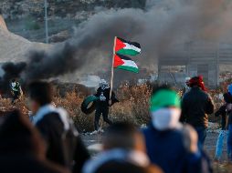 La decisión del presidente Donald Trump de declarar Jerusalén capital de Israel suscitó en los Palestina manifestaciones y sangrientos enfrentamientos con las fuerzas israelíes. AFP / A. Momani