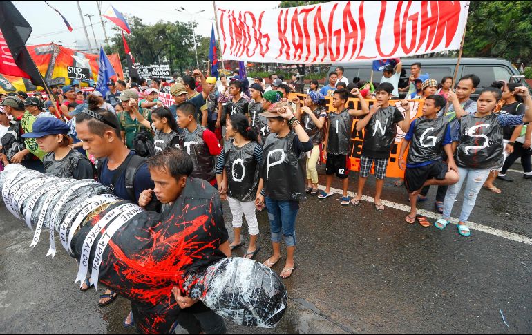 En la protesta, varios asistentes acusaron a Duterte de 