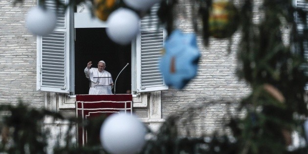 El Papa llama a trabajar por "un mundo sin armas nucleares"
