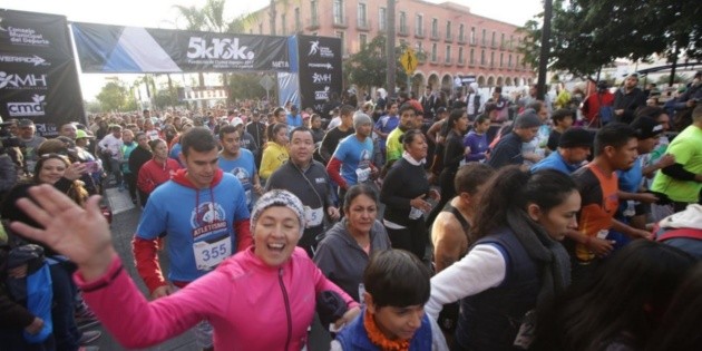 Participan ocho mil ciudadanos en octava Carrera 5k y 10k en Zapopan